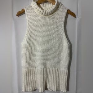 $18- WINTER SHORT SLEEVE